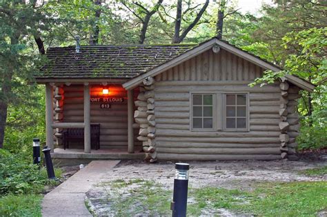 Cabin Accommodations - Starved Rock Lodge