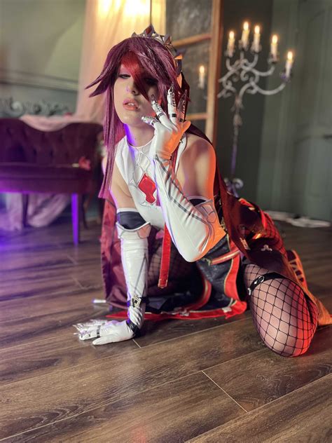 Rosaria cosplay by me (photoshoot backstage) : r/Genshin_Impact