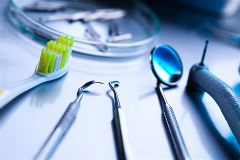 Do You Need to Upgrade Your Dental Equipment? - SMALL BIZ AHEAD