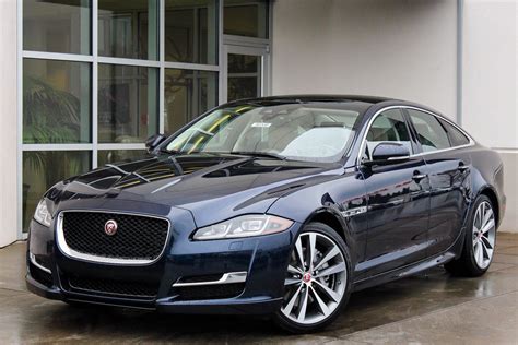 New 2018 Jaguar XJ XJ R-Sport 4dr Car in Bellevue #90308 | Jaguar Bellevue