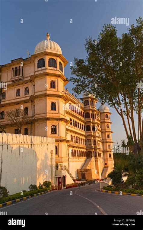 City Palace Udaipur Rajasthan India Stock Photo - Alamy