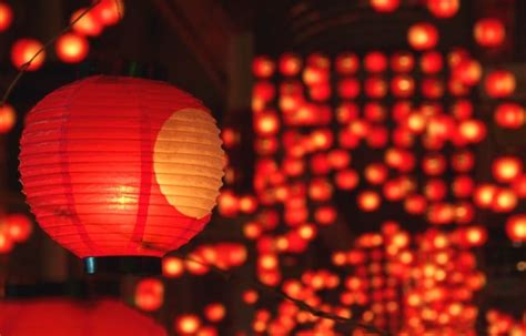 8 Gorgeous Japanese Lantern Festivals | All About Japan