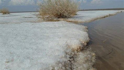 Anomalous hailstorm hits desertic Taif, Saudi Arabia - Strange Sounds