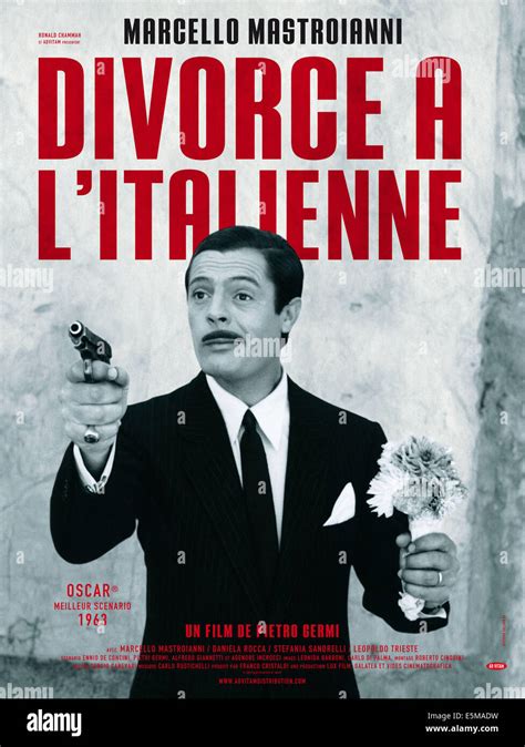 Divorce italian style 1961 poster hi-res stock photography and images - Alamy