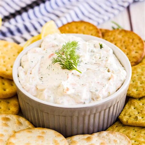 Creamy Smoked Salmon Dip | YellowBlissRoad.com