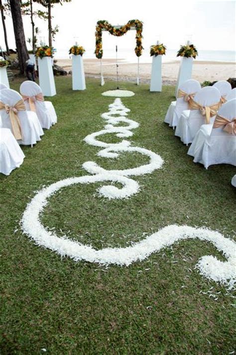 Dusit Thani Krabi Beach Resort | Wedding venues in Krabi | Hitchbird