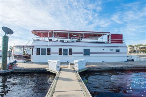 Houseboat - 60 feet of luxury - Houseboats for Rent in Sanford, Florida, United States | House ...