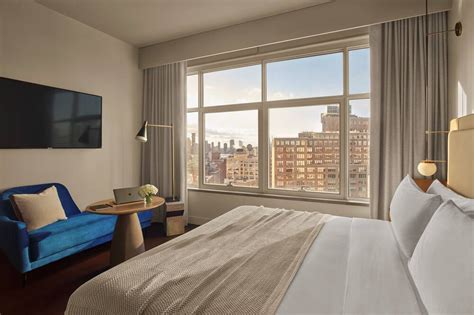 Top 15 Hotels With View Of NYC Skyline - Updated 2023 | Trip101