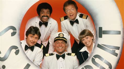 Gavin MacLeod Talks About Reuniting With 'Love Boat' Cast After More ...