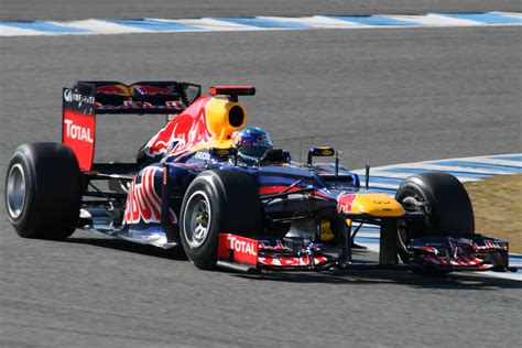ファイル:F1 2012 Jerez test - Red Bull 2.jpg - Wikipedia