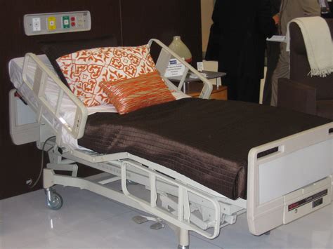 Caronlina Hospital Bed | Hospital bed by Carolina | Flickr