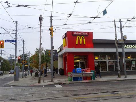 Toronto things: McDonalds 24 hour drive thru downtown Toronto: Dundas ...