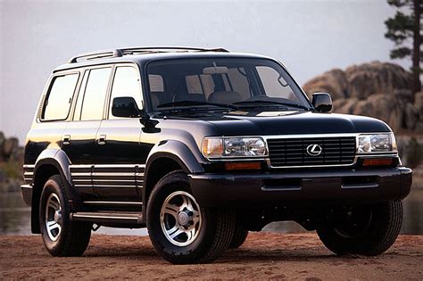 1996-97 Lexus LX 450 | Consumer Guide Auto | Camionetas toyota, Carros toyota, Tuning coche