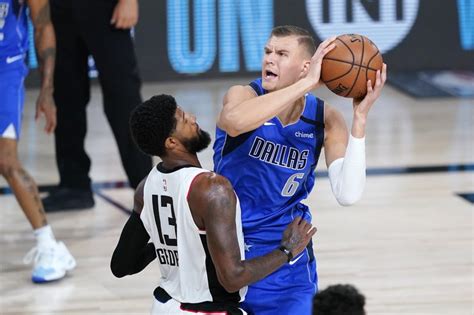 Mavs’ Porzingis sit again vs Clippers with knee injury | Inquirer Sports