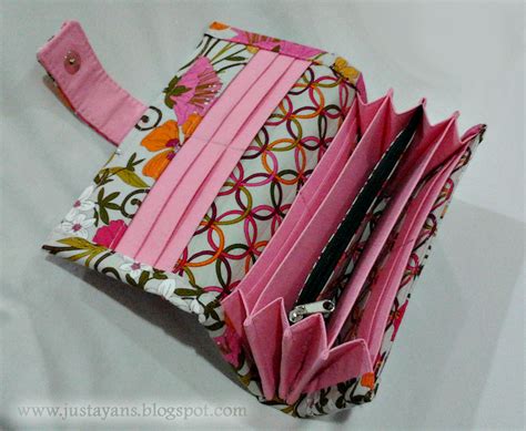 Accordian Long Wallet – Sewing Projects | BurdaStyle.com