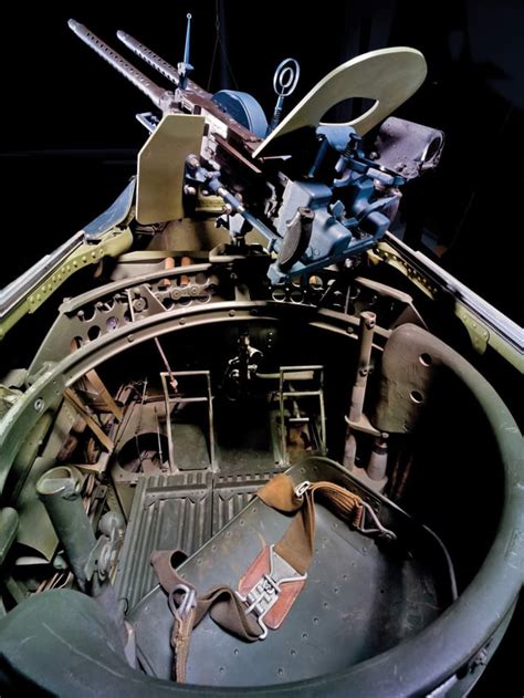 Douglas SBD Dauntless Rear gunner/radioman cockpit : r/WWIIplanes