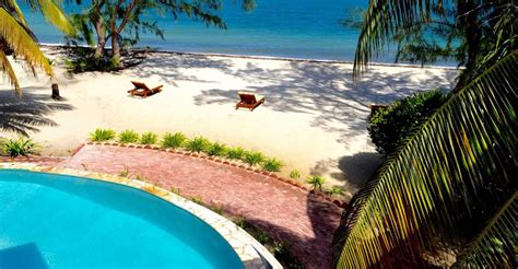 4 Bedroom Beachfront Home for Sale, Placencia, Belize - 7th Heaven Properties