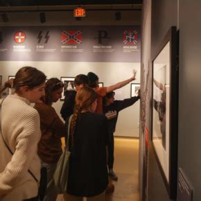 Students Visit Maltz Museum "This Light of Ours" Exhibit | News Center