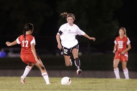 091912-spt-soccer2.jpg