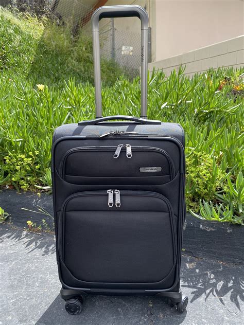 Samsonite Epsilon NXT Spinner 22″ Carry On Luggage | SD Luggage