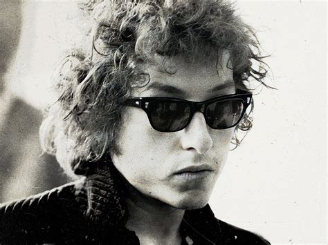 Why did Bob Dylan turn his back on making protest music?