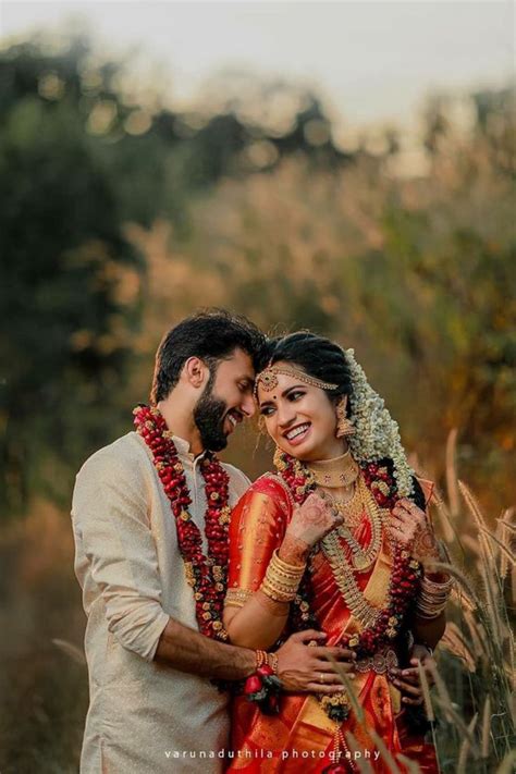 45+ Poses for South Indian Wedding Couples that YOU MUST SEE | Indian ...