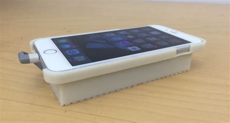 This 3D printed case lets you run Android on an iPhone | TechSpot