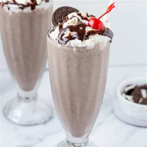 Oreo Milkshake - Ice Cream From Scratch