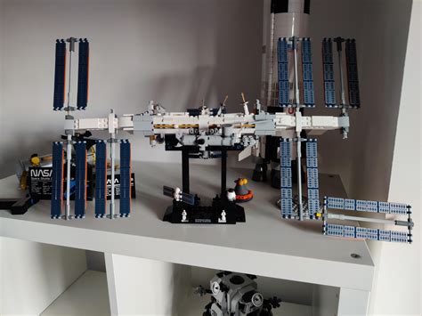 Finally got the ISS now my Lego space collection is complete : r/lego