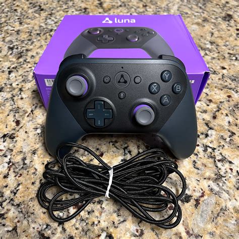 Amazon Luna Controller | Jawa