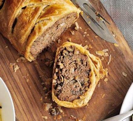 Minced beef Wellington | Recipe | Beef wellington, Bbc good food ...