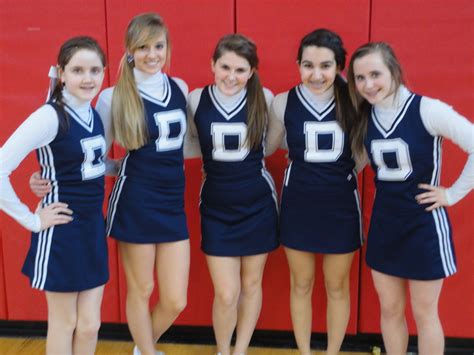 Team Photos - Daniels Middle School Cheer Squad