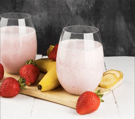 Mcdonald S Strawberry Banana Fruit Smoothie Recipes | Deporecipe.co