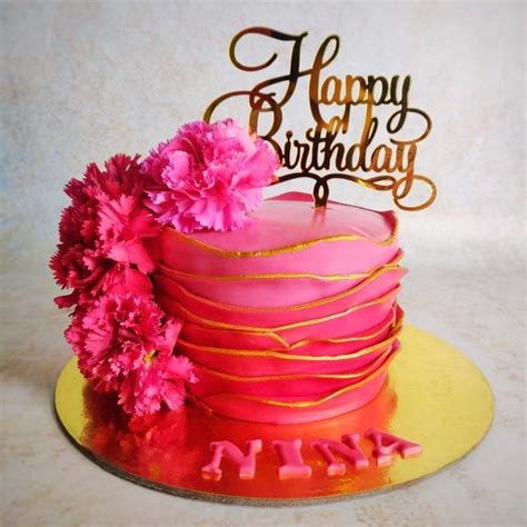 Designer Happy Birthday Cake For Wife - Wishingcart.in