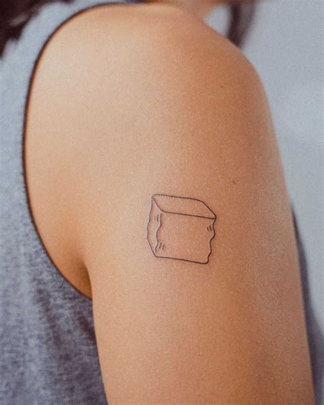 Minimalist ice cube by tattooist Bongkee - Tattoogrid.net