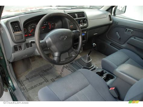 2001 Nissan Frontier XE King Cab interior Photo #50601837 | GTCarLot.com