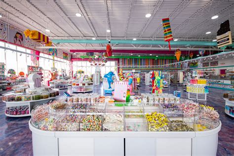 Deliciously Unique Candy Shop Franchise, Sugar Kingdom, Announces Sales Launch | Restaurant Magazine