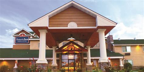 Okoboji Iowa Resorts | Discover Okoboji