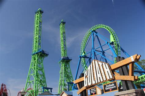 Goliath photo from Six Flags New England - CoasterBuzz