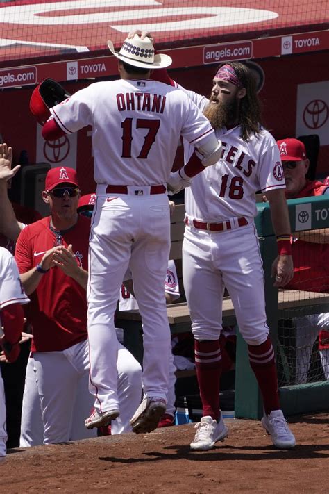 Shohei Ohtani hits two home runs in Angels' loss to Blue Jays - Los ...