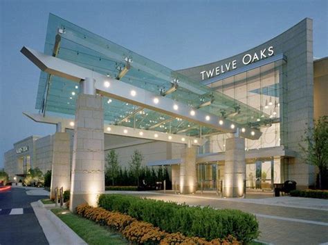 The Twelve Oaks Mall Rejuvenation | glassonweb.com