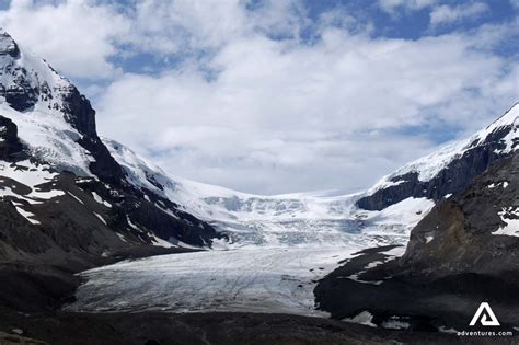 Travel Guide to Visiting Athabasca Glacier | Adventures.com