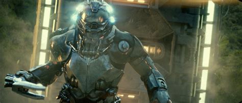 A Closer Look At Battleship's Aliens Who Seem A Lot Like Halo's Master ...