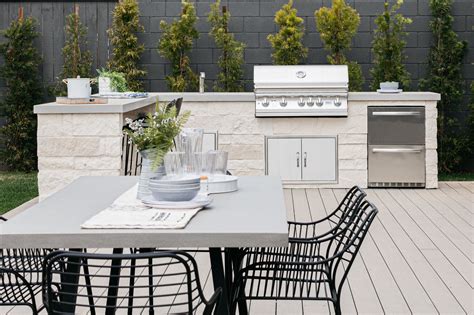 50 Stylish Outdoor Kitchen Ideas Designed to Get You Cooking