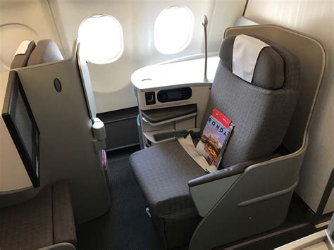 Review: Iberia A340-600 Business Class from London to Madrid - Live and Let's Fly