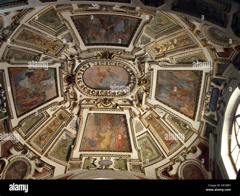 Volterra - Ceiling inside of cathedral Stock Photo - Alamy