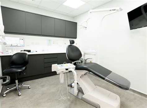 Four Modern Dental Clinic Design Notions That Your Patients Will Admire - Dental Surgery ...