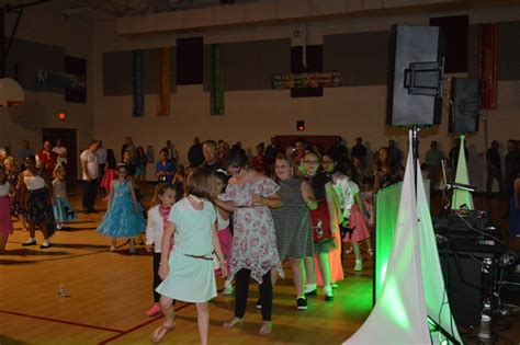 Canyon Ridge Elementary School Father Daughter Dance - DJ Photo Album ...