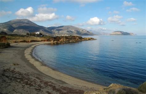 Monemvasia beach Ambelakia - Monemvasia