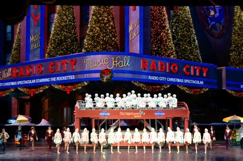 It's All About Purple: The Radio City Music Hall Christmas Spectacular